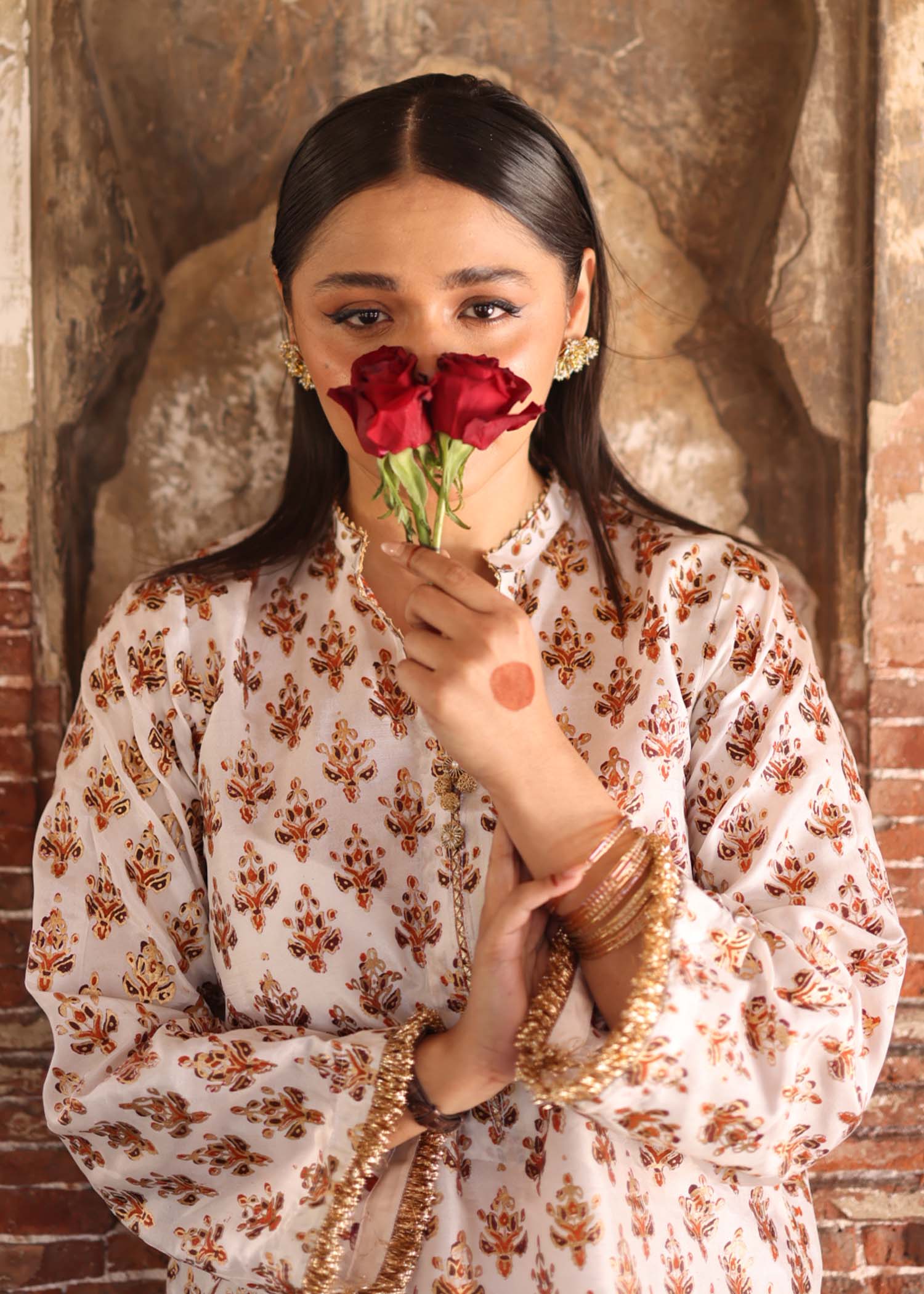White silk Handcrafted